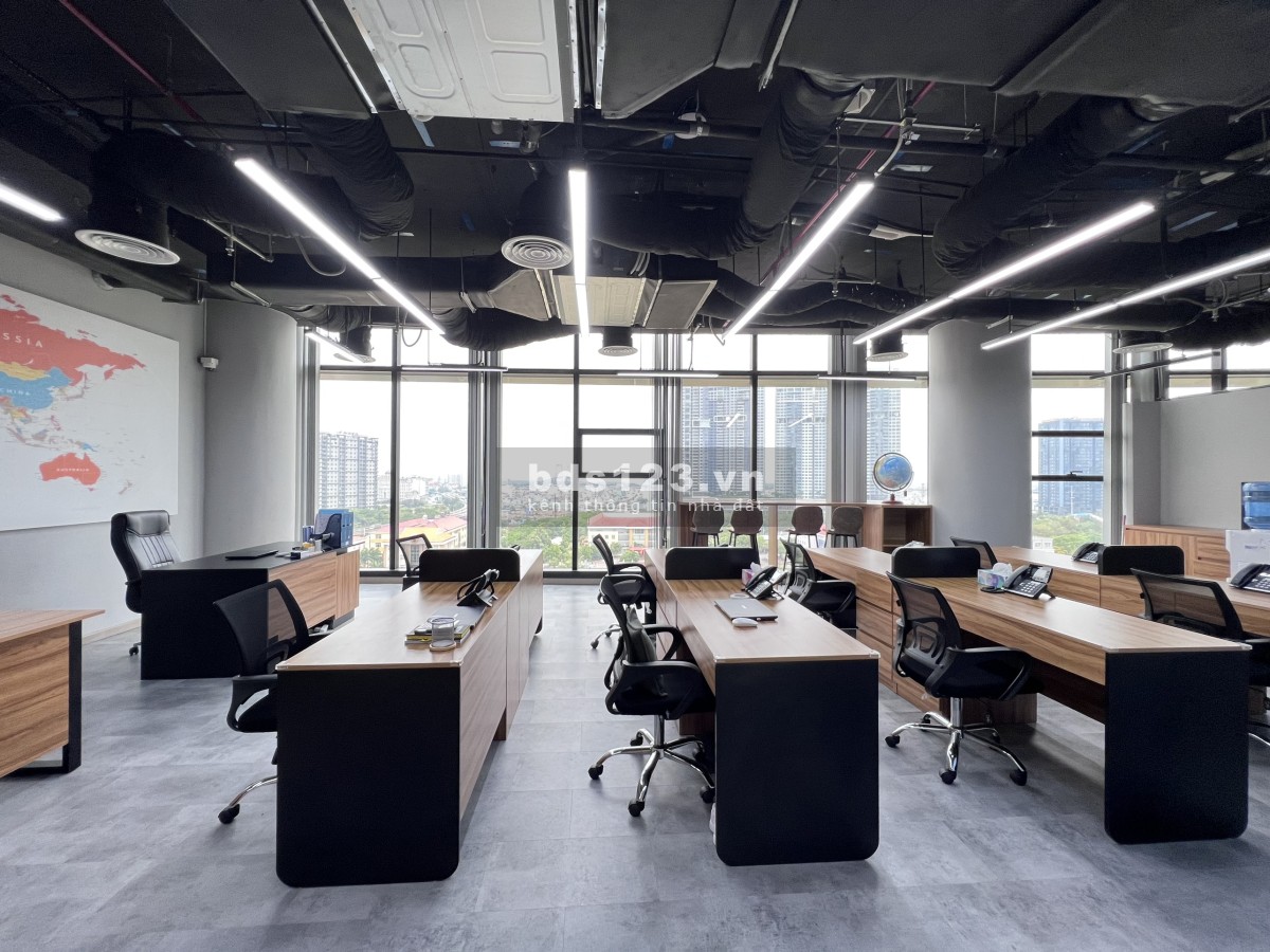 Cần Nhượng Gấp Văn Phòng Quận 7 - 108m2 / 43 triệu
