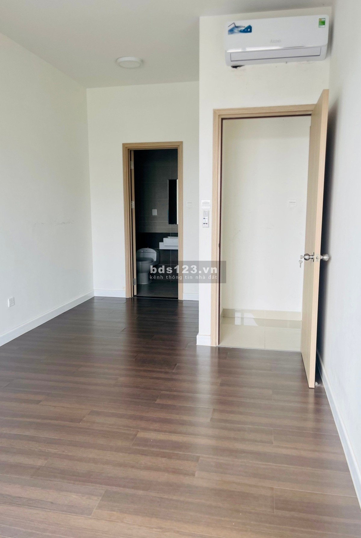 Cho thuê căn hộ The Sun Avenue 2PN 75M2 hướng mát - NTCB - 13.5 triệu