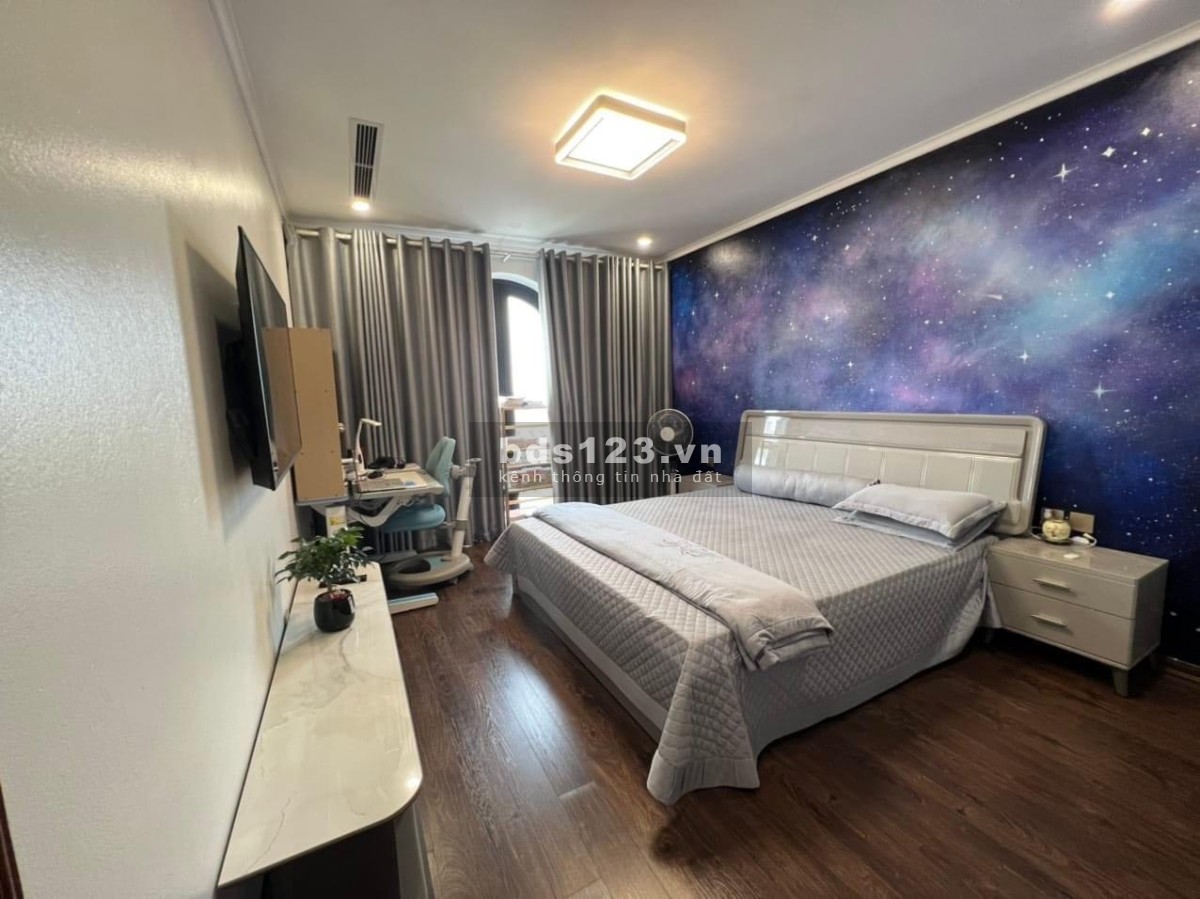 Bán nhà Phùng Hưng – Hà Đông – ô tô 7 chỗ đỗ cửa – 5 tầng – nhỉnh 6 tỷ.