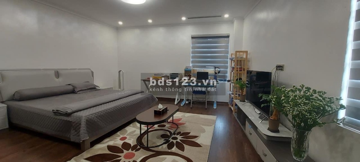 Bán nhà Phùng Hưng – Hà Đông – ô tô 7 chỗ đỗ cửa – 5 tầng – nhỉnh 6 tỷ.