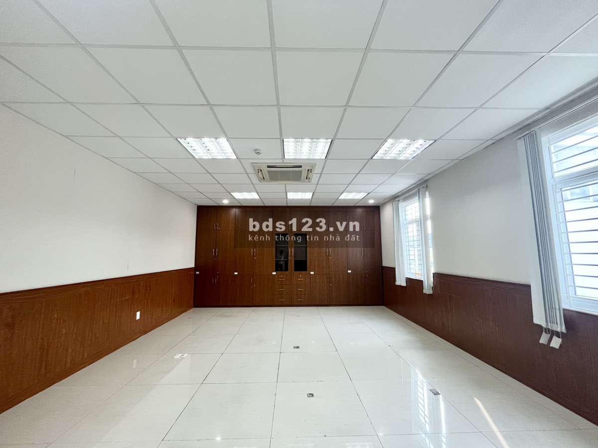 Cho thuê sàn văn phòng đẹp nhỏ xinh 40m2 tại đường 3/2, Q10