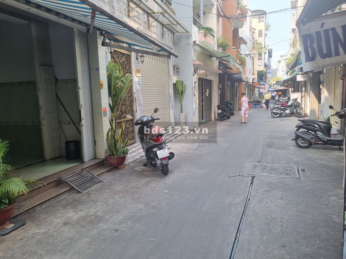 Cho thuê mặt bằng kinh doanh khu chợ Vườn Chuối sầm uất, HXT Quận 3