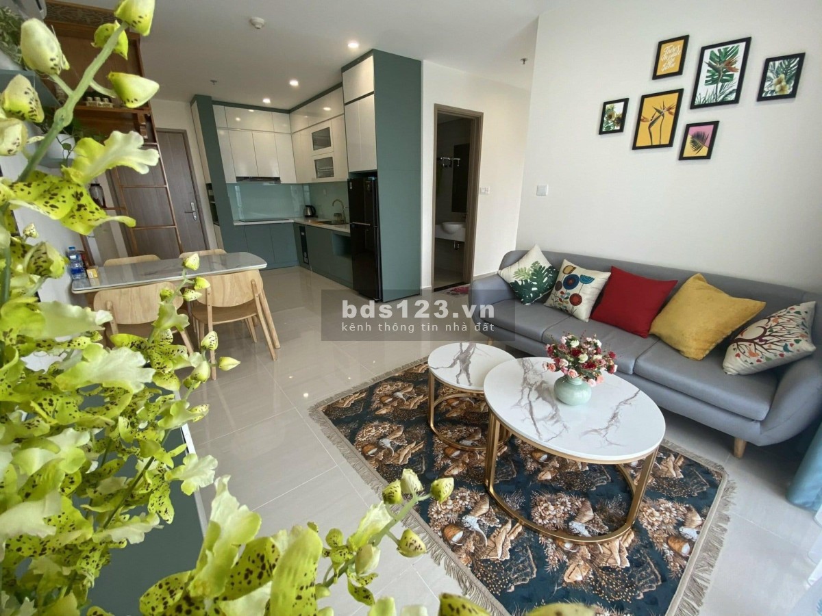 Bán gấp căn 3pn, 2vs dt 80m, FULL ĐỒ, tầng trung, view thoáng chỉ 2,2 tỷ Vin OCP. lh : 0974.878.742