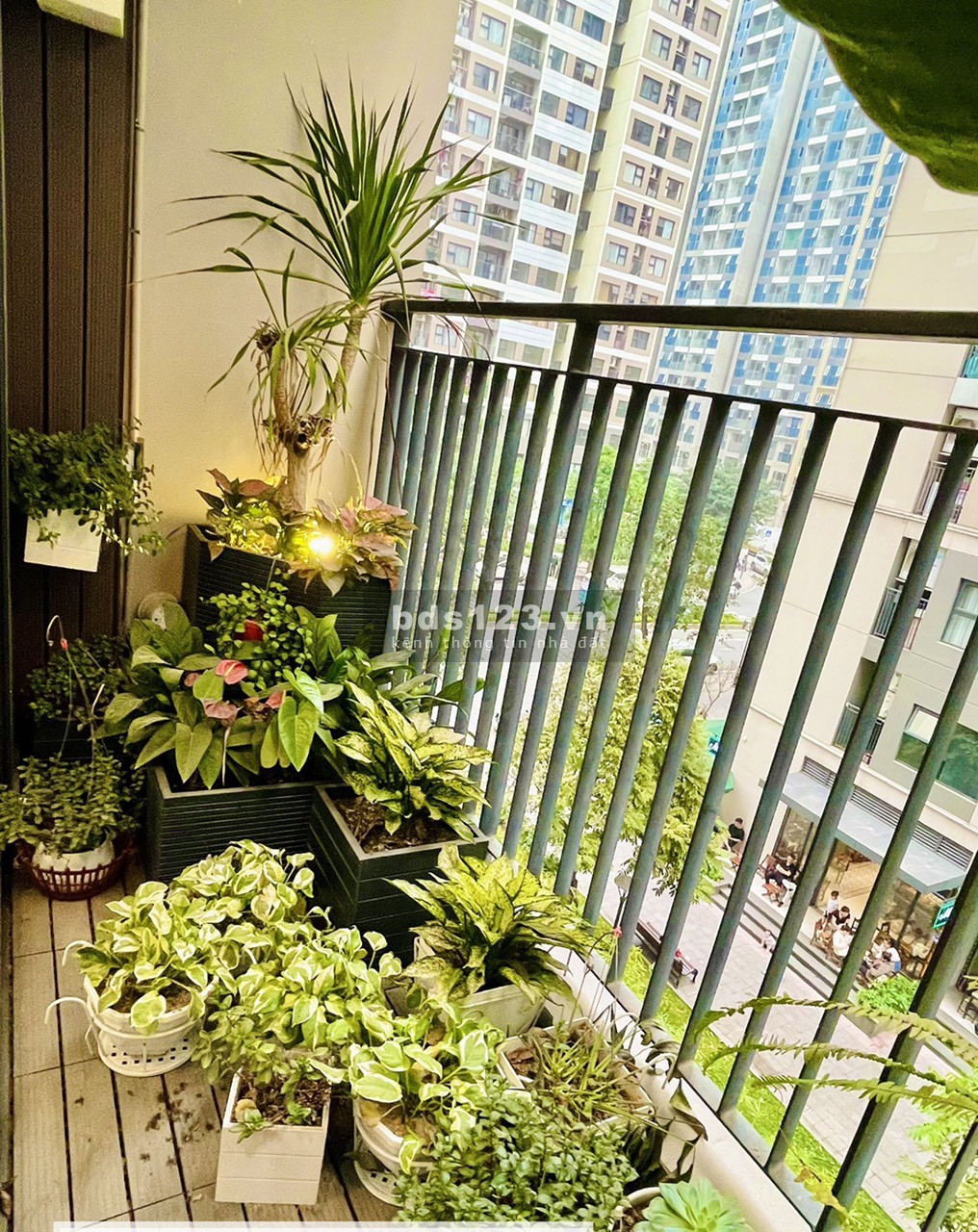 Bán gấp căn 3pn, 2vs dt 80m, FULL ĐỒ, tầng trung, view thoáng chỉ 2,2 tỷ Vin OCP. lh : 0974.878.742