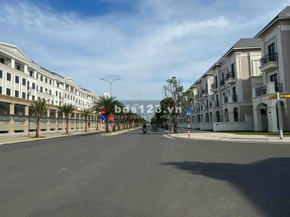 Bán nhà mặt tiền cam kết căn duy nhất thị trường trong tất cả các căn cùng loại có giá bán tốt nhất.