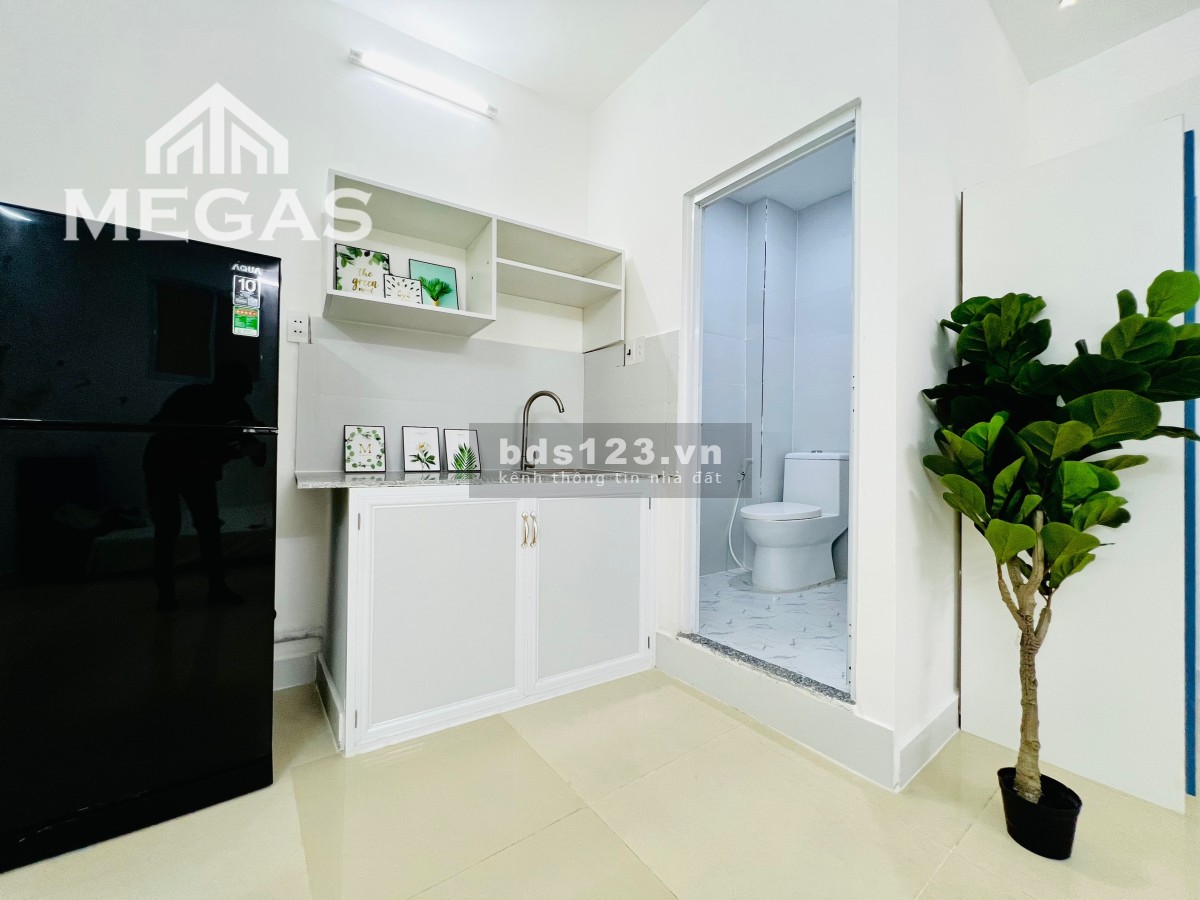 Cho thuê phòng trọ - Căn hộ mới khai trương - Full nội thất ngay Hoàng Hoa Thám - 30M2 giá rẻ thoáng