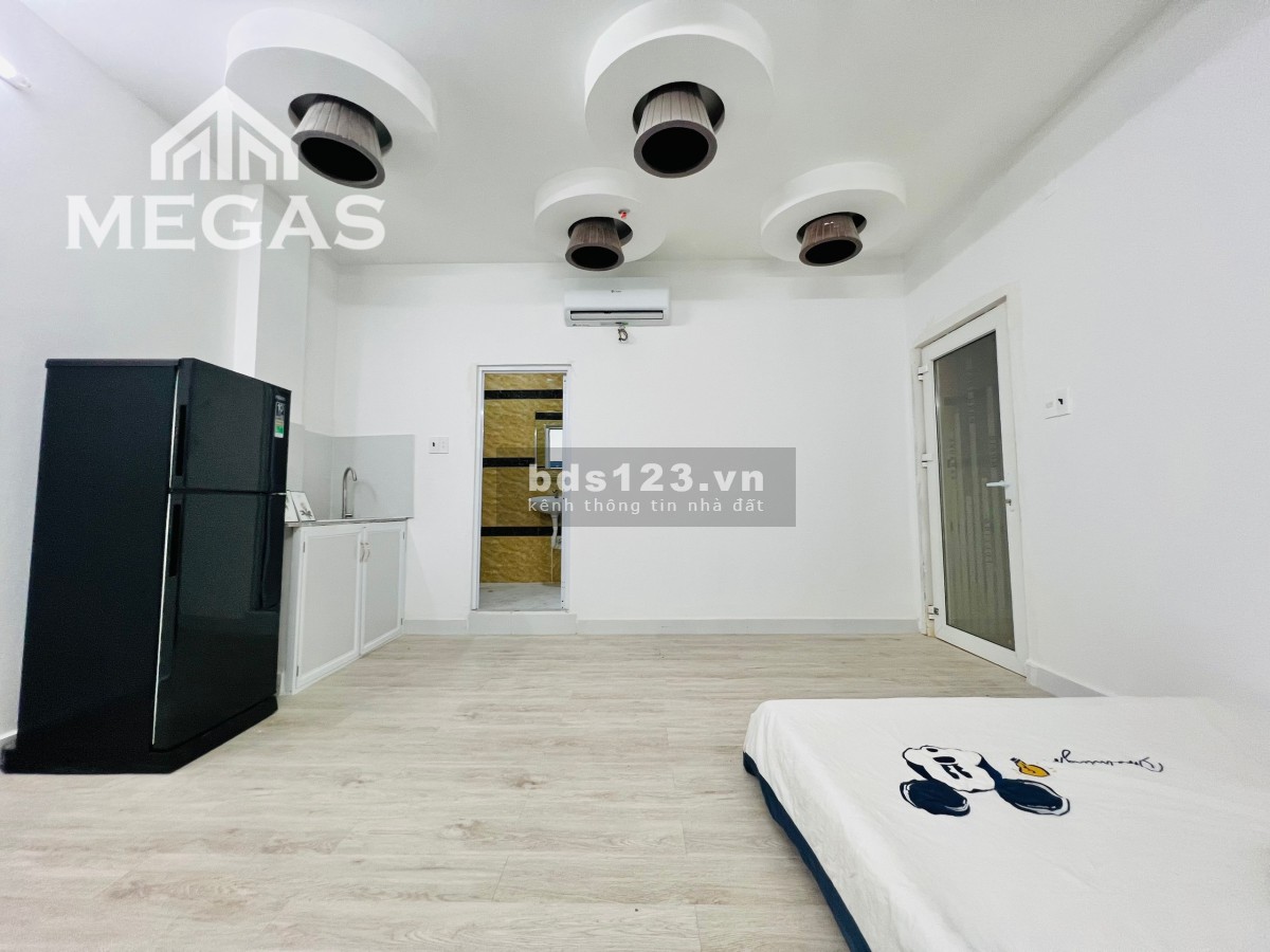 Cho thuê phòng trọ dạng căn hộ mới xây ngay Hoàng Hoa Thám - Full NT cao cấp 30M2 - Gía rẻ, thoáng