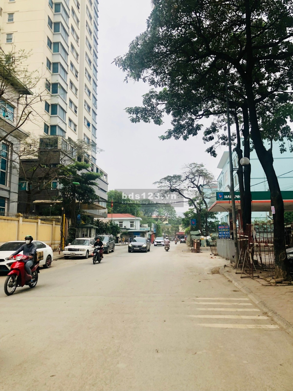 Bán nhà ngõ 322 Mỹ Đình - Nhỉnh 5 tỷ - Kinh doanh – Ngách thông – Dân xây - Nội thất đắt tiền