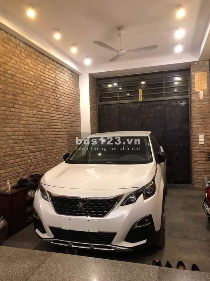 Bán nhà đẹp ô tô đỗ cửa Bằng Liệt, Hoàng Mai 76m, 3 tầng, mặt tiền 5.3m, giá 7.8 tỷ.