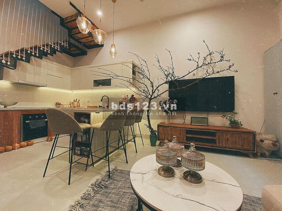 Hiếm! Bán nhà Nguyễn Chí Thanh, dt 48m x3t, mt 3,8m, giá chào 2,9 tỷ