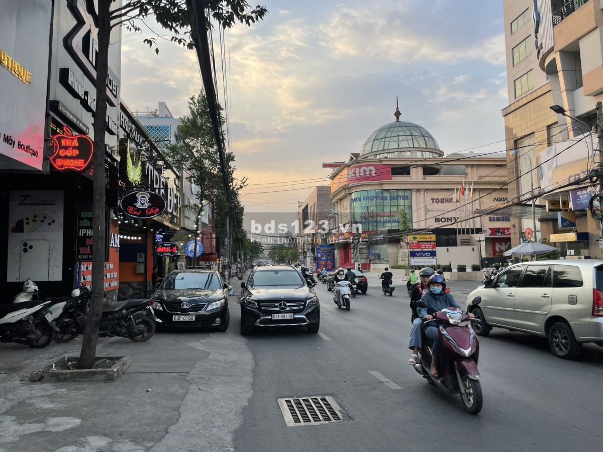 Kẹt quá anh em ởi chính chủ bán đất nhanh coi được giá hốt luôn đi anh em ơi phải giá tui bán luôn