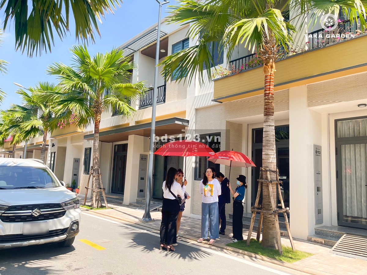 Bán nhà phố đầu tư hay nghĩ dưỡng 1 trệt 1 lầu
