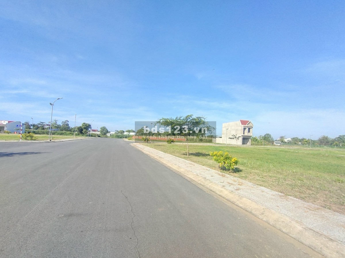 Chính chủ cần bán đất 110m2 giá 1,8tỷ thương lượng