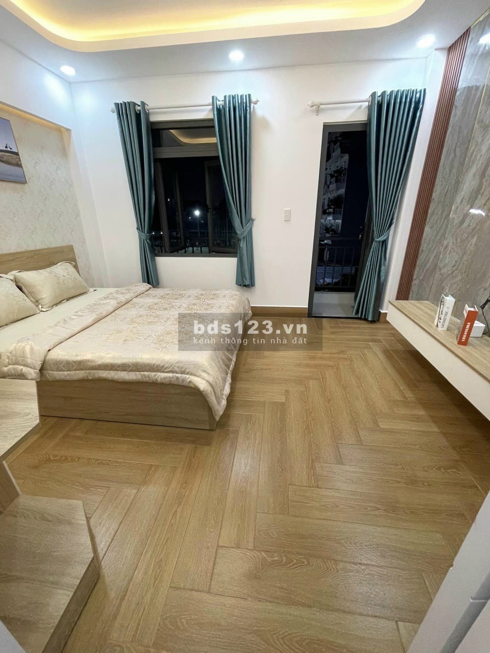 Cho thuê nhà nguyên căn HXH 449/ Sư Vạn Hạnh, gần Vạn Hạnh Mall