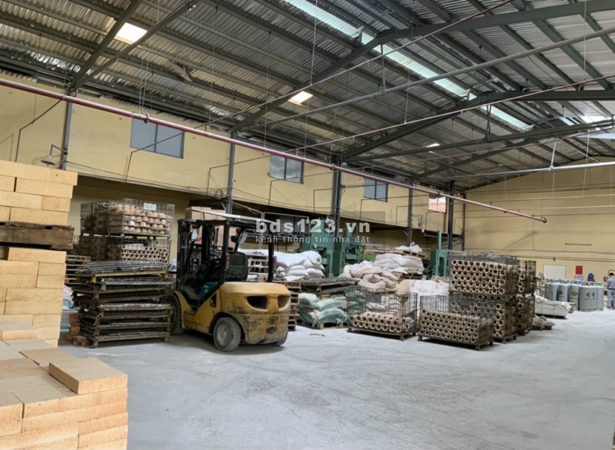 Cho thuê kho xưởng 700m2 Quốc Lộ 1A, P. Hiệp Bình Phước, Quận Thủ Đức