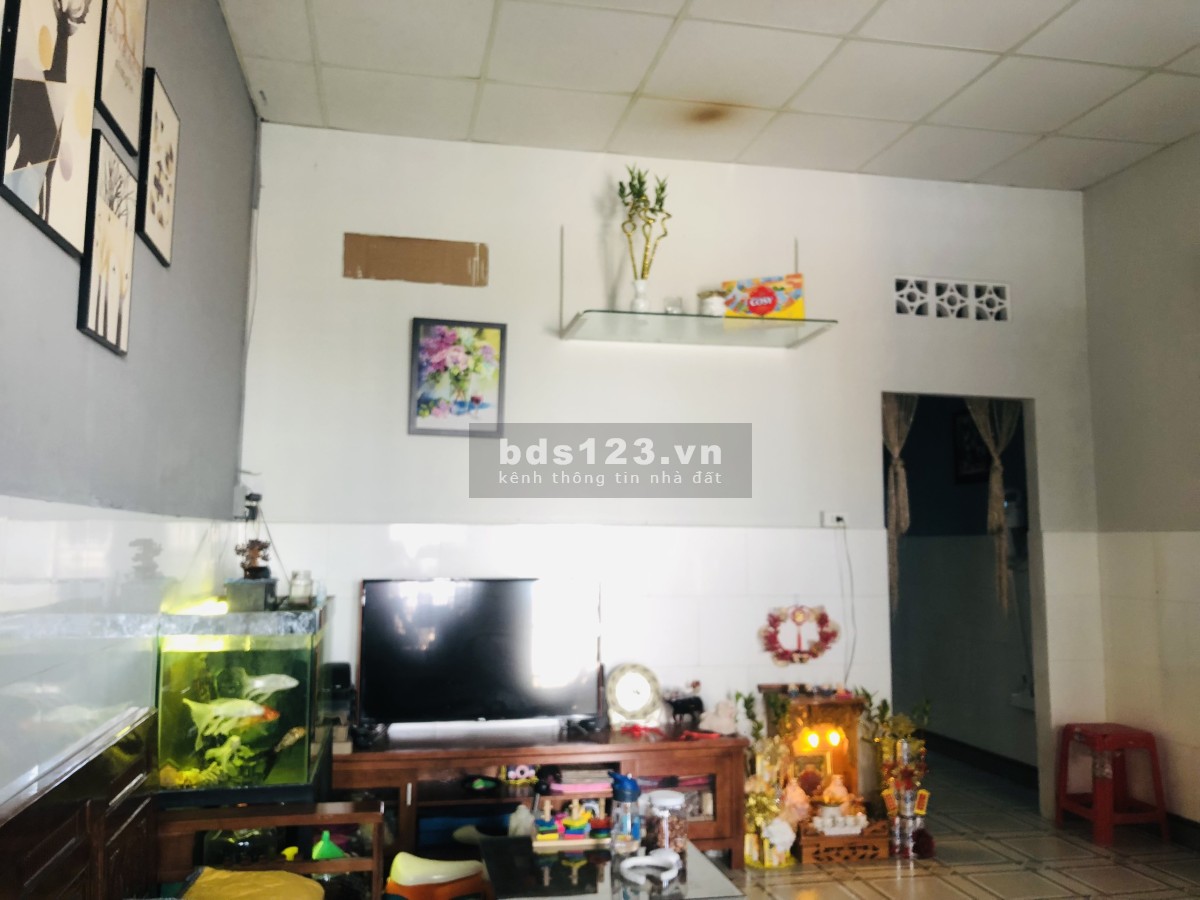 Chính chủ bán nhà 100m2 full thổ cư, hẻm oto 7 chỗ