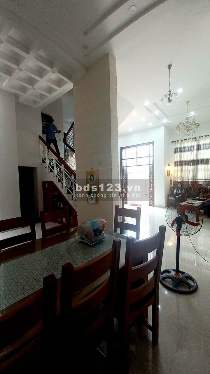 Bán nhà 50M2, đường 66 P. Tân Phong Quận 7, giá 6 tỷ