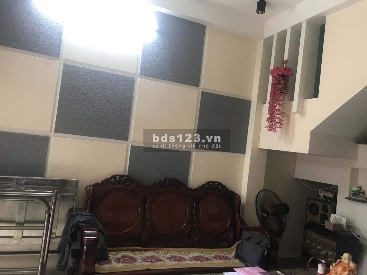Bán gấp nhà Trưng Nữ Vương ngay trung tâm Hải Châu, Dt100m2, ngang 6.8m, giá 3tỷ.