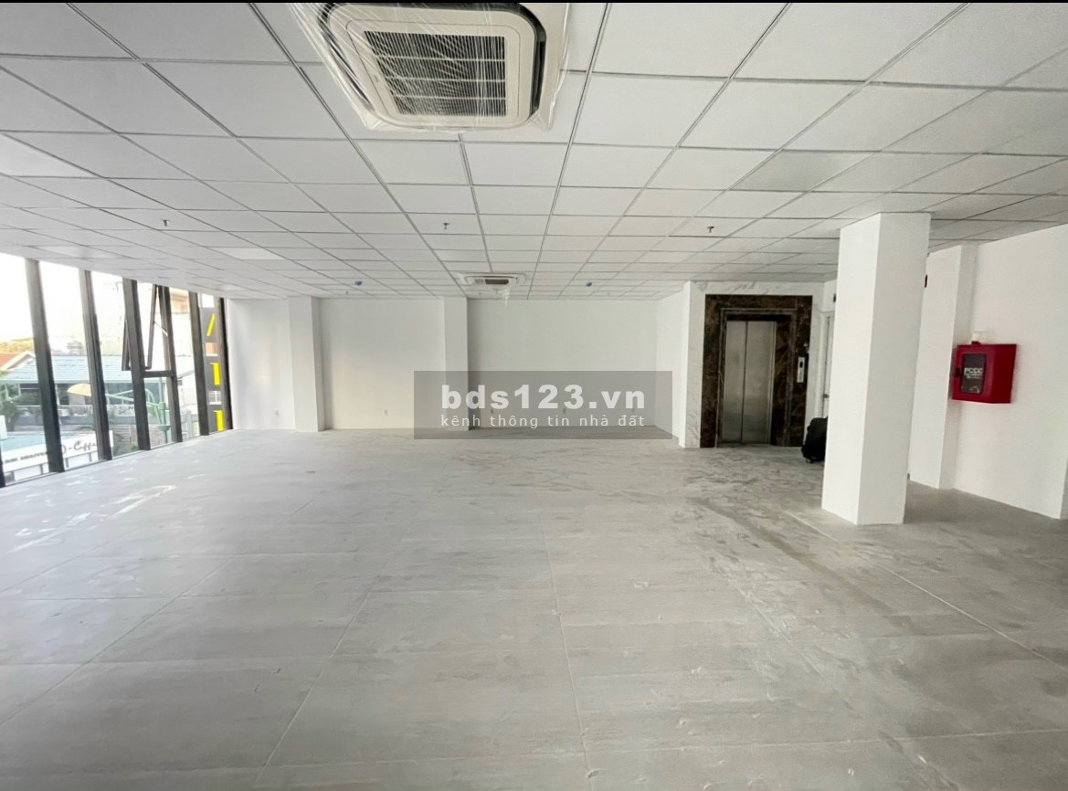 Cho thuê 3 tầng trong tòa nhà 7 tầng 1 hầm làm Văn Phòng, Giá 10$/1m, Đ. Bạch Đằng, P2, Tân Bình