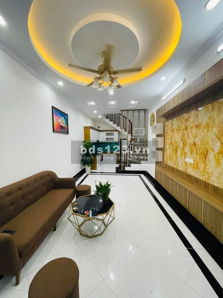 Nhà đẹp ngõ thông gần phố Bạch Mai, Hai Bà Trưng 39m, 5 tầng, mt 3.7m, giá 4.85 tỷ