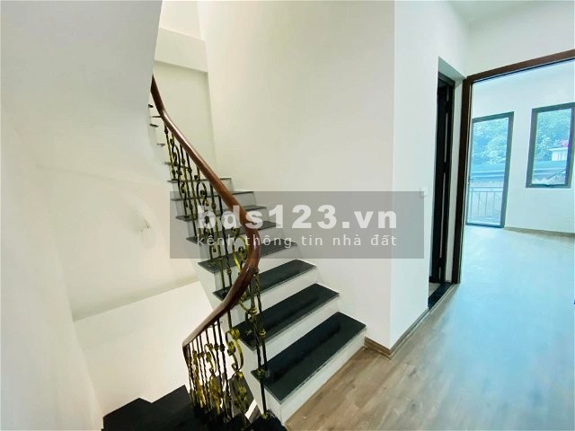 Chính chủ nhờ bán: nhà đẹp xây 5 tầng - Hoàng Mai - diện tích 50m2 - lh: 0868047285