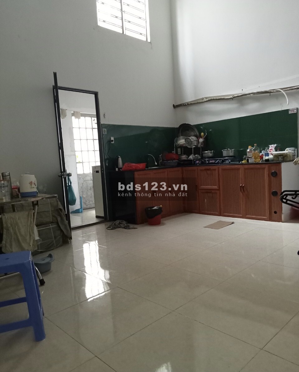 Cho thuê nhà nguyên căn gác đúc sát mới đẹp gần chợ Cẩm Lệ giá 6 triệu