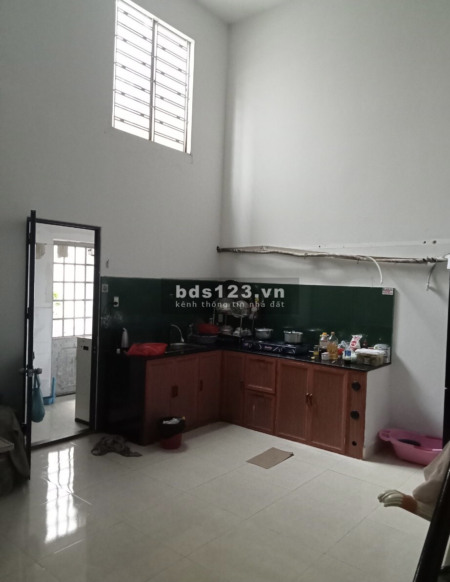 Cho thuê nhà nguyên căn gác đúc sát mới đẹp gần chợ Cẩm Lệ giá 6 triệu