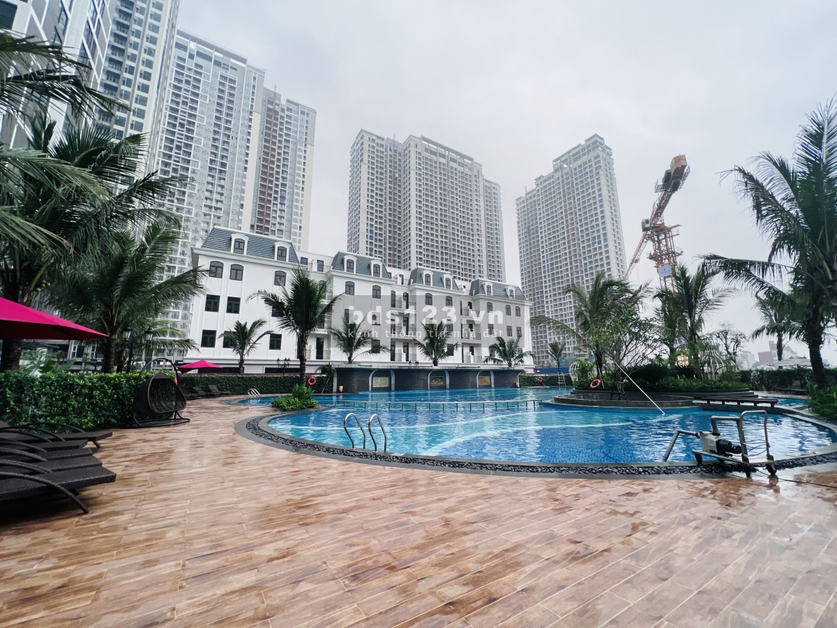 Bán căn hộ hoa hậu góc 2PN chiết khấu đến 18,8% tòa TK2 view hồ Vinhomes Smart CIty giá 3.6 Tỷ