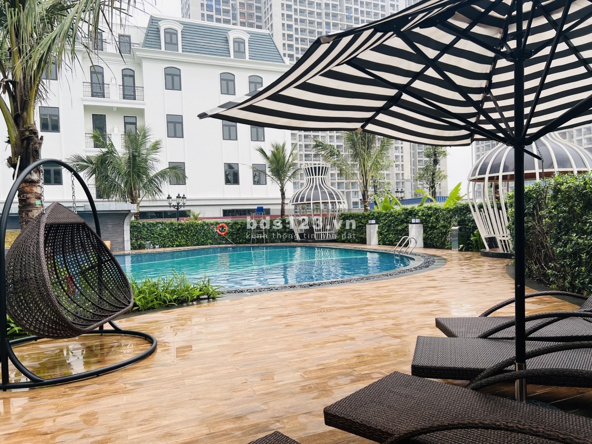 Bán căn hộ hoa hậu góc 2PN chiết khấu đến 18,8% tòa TK2 view hồ Vinhomes Smart CIty giá 3.6 Tỷ