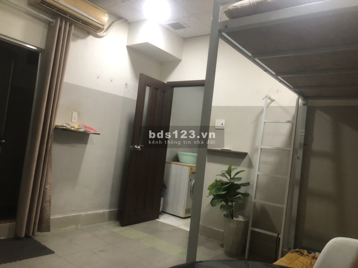 Cho thuê phòng giờ giấc tự do, có máy lạnh không chung chủ 25m2, 2-3 người, wifi free 3,8tr/th