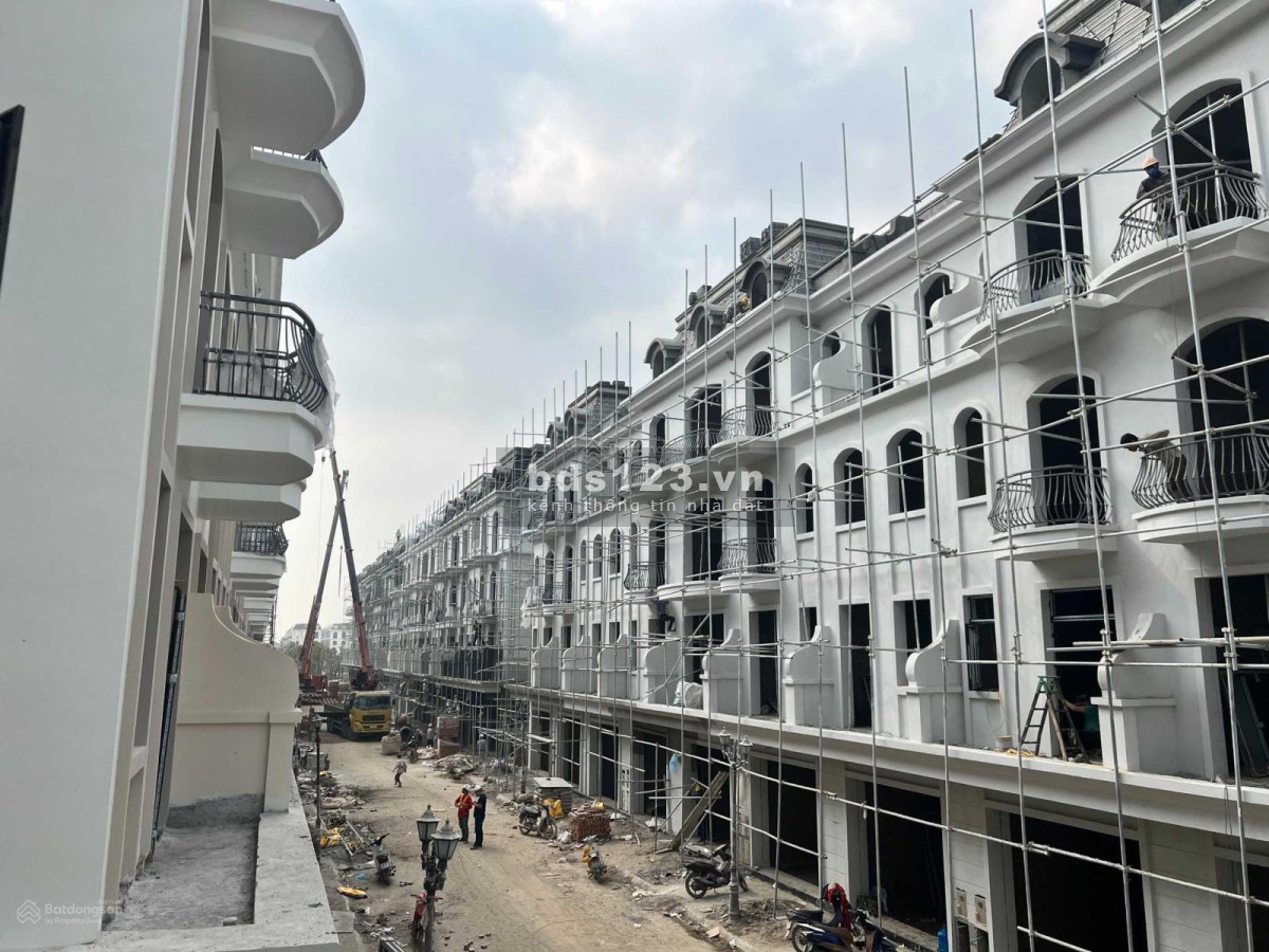 Chính chủ Sao Biển 6, gần quảng trường Kinh Đô, phố đi bộ, mặt tiền 4.5m - gốc 7.9 tỷ - bán 6.4 tỷ