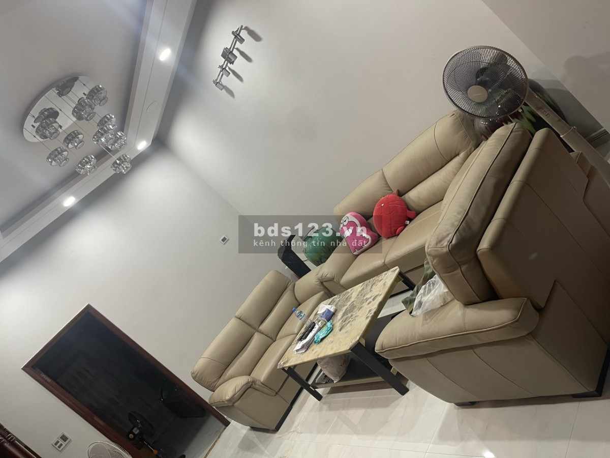Cho thuê nhà phố 3 tầng đường số 10 An Khánh Quận 2 Dương 0906388825