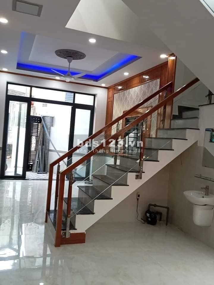 Bán nhà mới xây đường Bùi Hữu Nghĩa ngay chợ đồnphường bửu Hòa