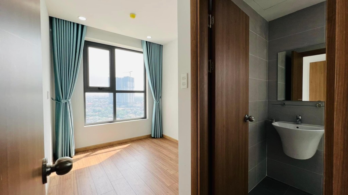 Bán căn hộ duy nhất 1 căn 2pn, 2wc cạnh Thủ Đức 1.5 tỷ, dọn vào ở ngay