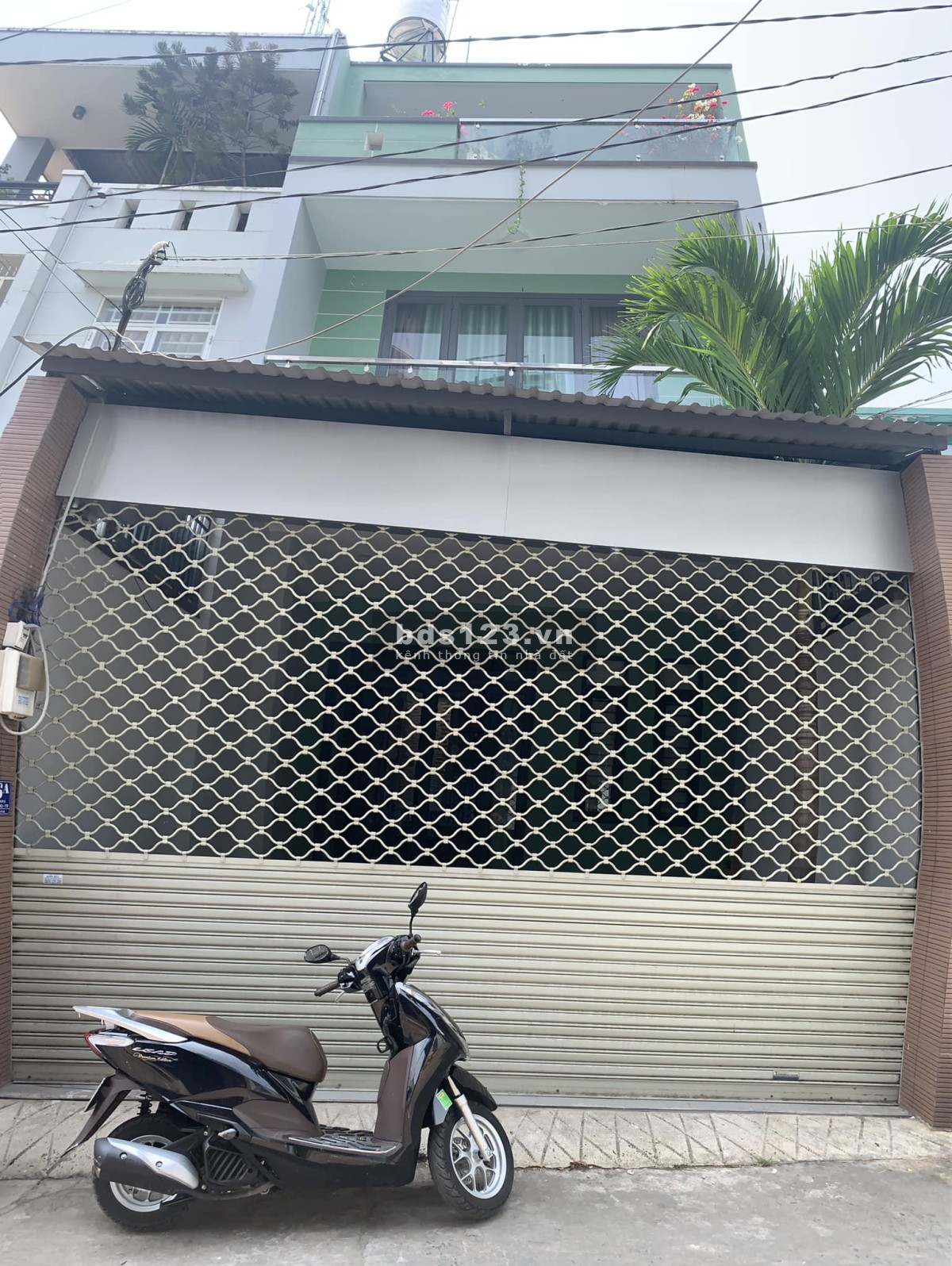 Bán nhà 3 tầng - 77m2 - hẻm ô tô Trường Thọ Thủ Đức - giá mới 7,5 tỷ