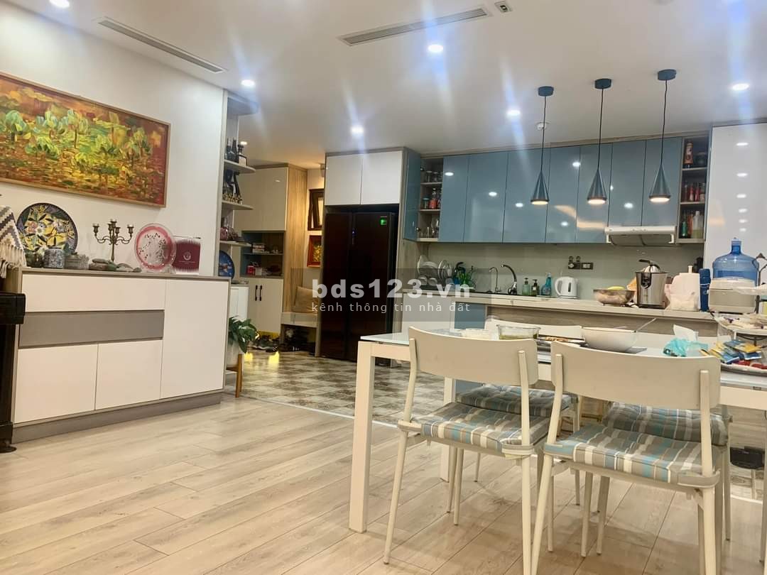 Bán căn ngoại giao ban công đn ct15 Green Park Việt Hưng Long Biên 120, 5m2 3pn.2wc.4,8x tỷ