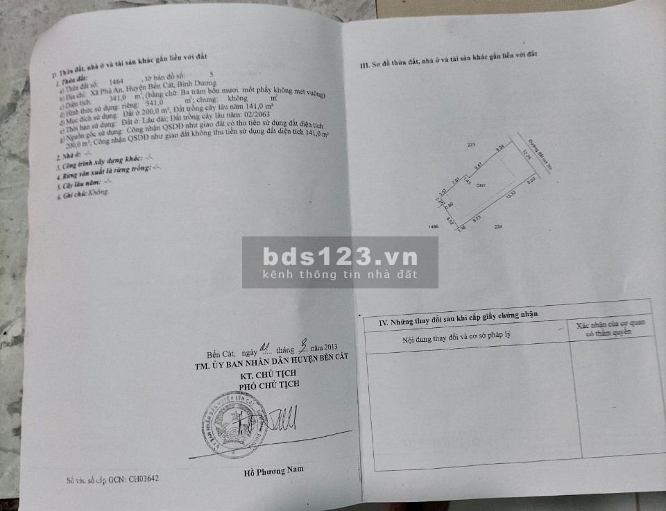 Cần bán gấp khu nhà gồm nhiều căn có thể kimh doanh