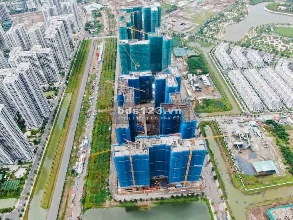 Bán căn hộ Vinhomes Grand Park 2PN giá 52.7 triệu/m2 tại phân khu Lumiere Boulevard Quận 9