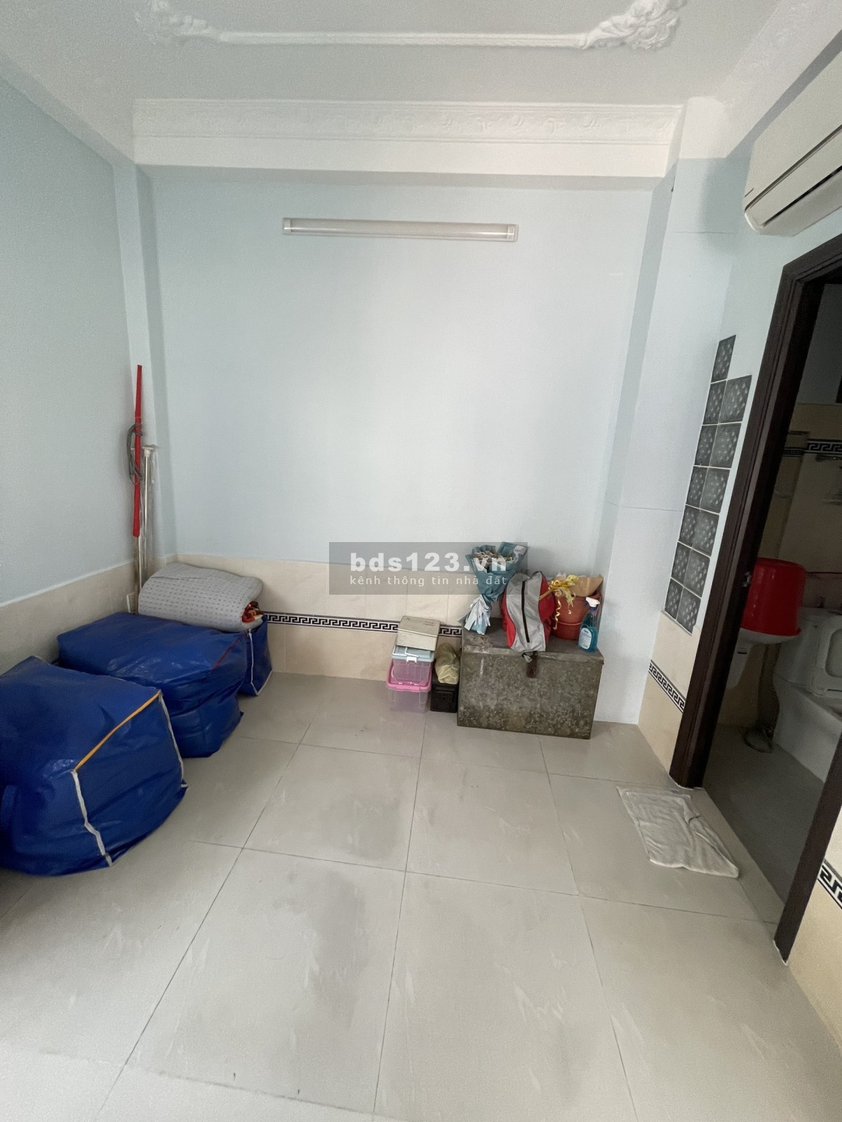 Bán nhà 26m2 5 tầng shr Nguyễn Trãi p2 q5 0843555592