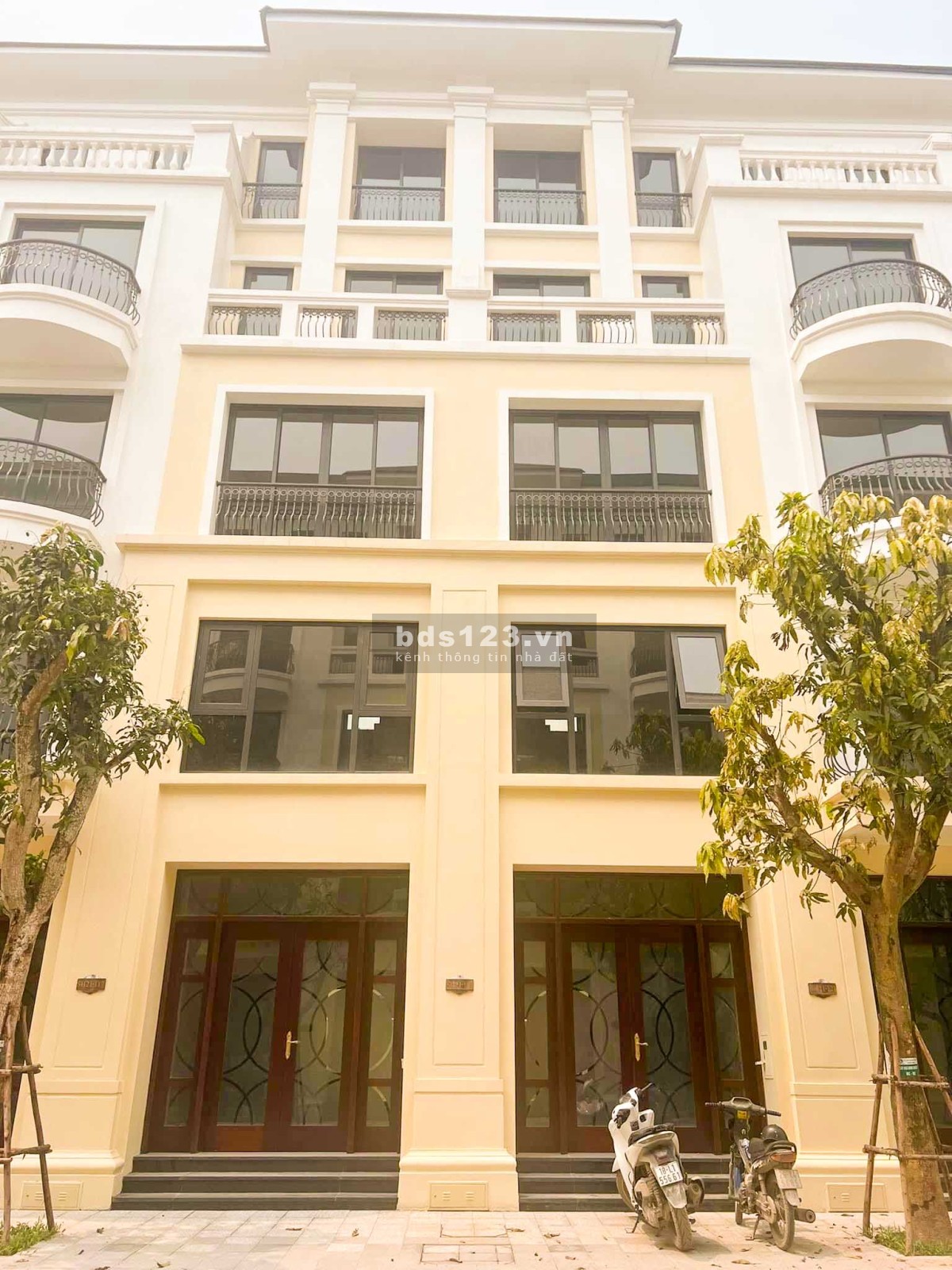 Liền kề Sao Biển 7 mặt tiền 4.5m, 5 tầng - 58.5m2, kế quảng trường Kinh Đô, gốc 8.1 tỷ, bán 6.6 tỷ