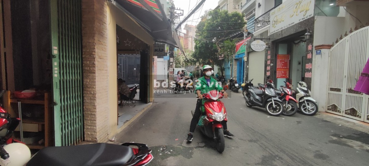 Cho thuê Mặt bằng đường Nguyễn Thanh Tuyền, Quận Tân Bình