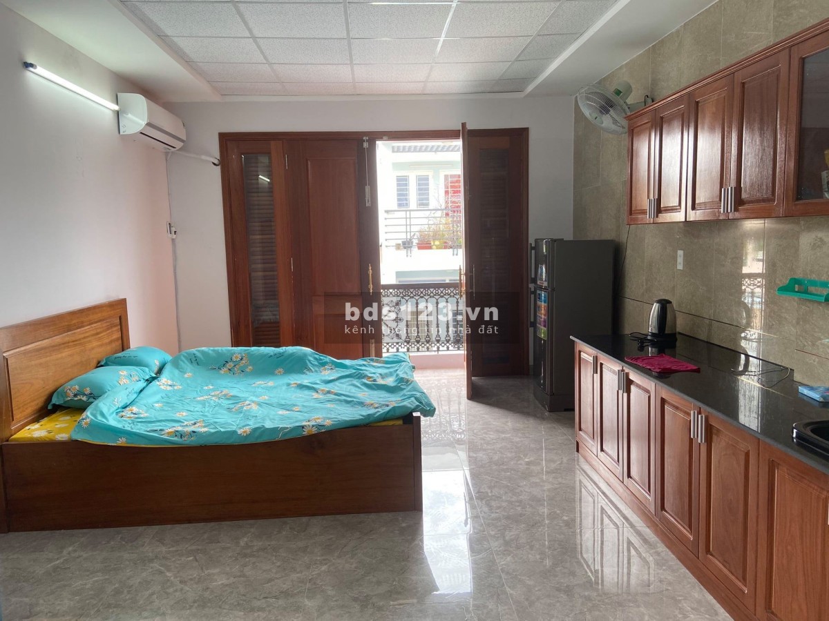 Tìm bạn nữ dễ thương ở ghép quận 3- phòng rộng rãi, thoáng và đầy ánh sáng