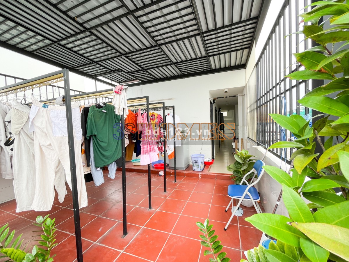 Cho thuê phòng rộng gác cao 1m9 gần chợ Hạnh Thông Tây
