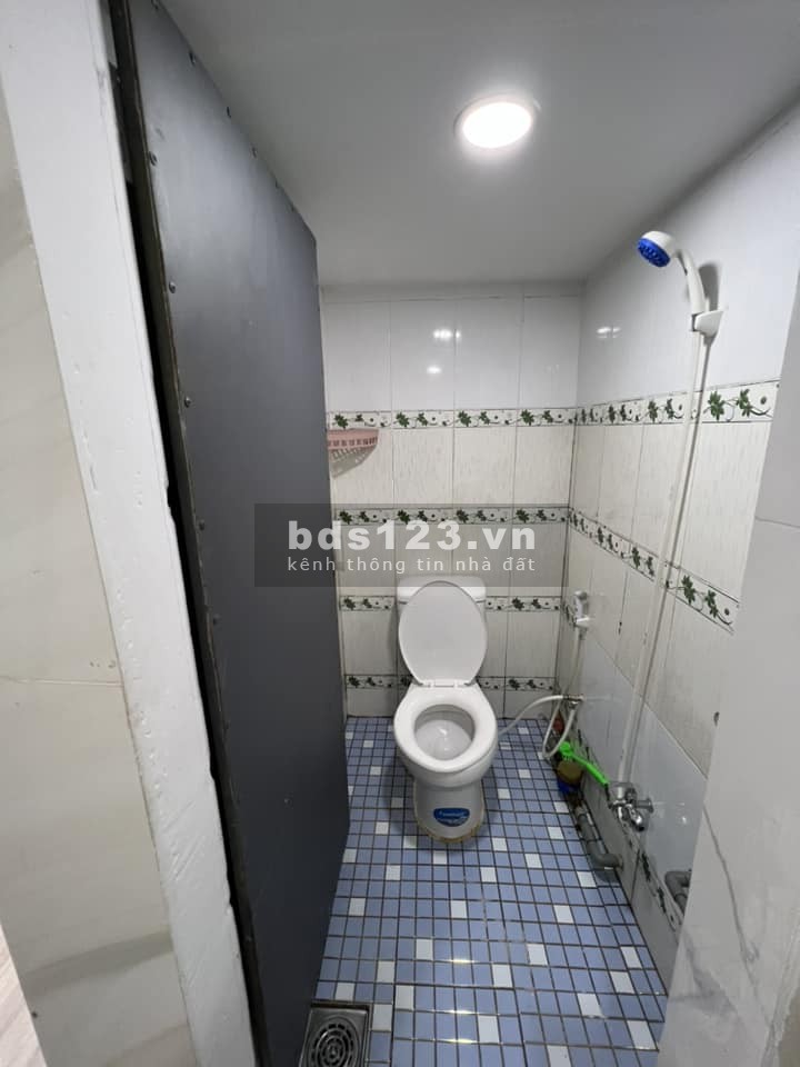 Cho thuê phòng trọ. Nhà trọ mới xây giờ tự do 60/26 đường Bình Trị Đông ( Đường đất mới củ )
