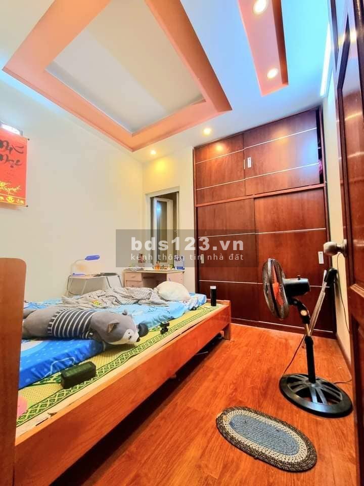 Bán nhà gần phố Trương Định, Hai Bà Trưng 40m, 4 tầng, mt 3.2m, giá 4.1 tỷ