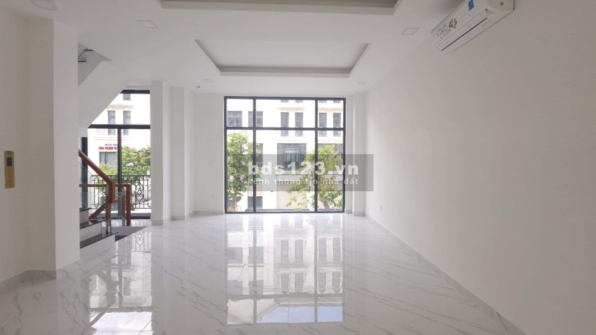 Chính chủ bán gấp biệt thự nhà phố hoàn thiện 126m2 chỉ 19 tỷ BTP