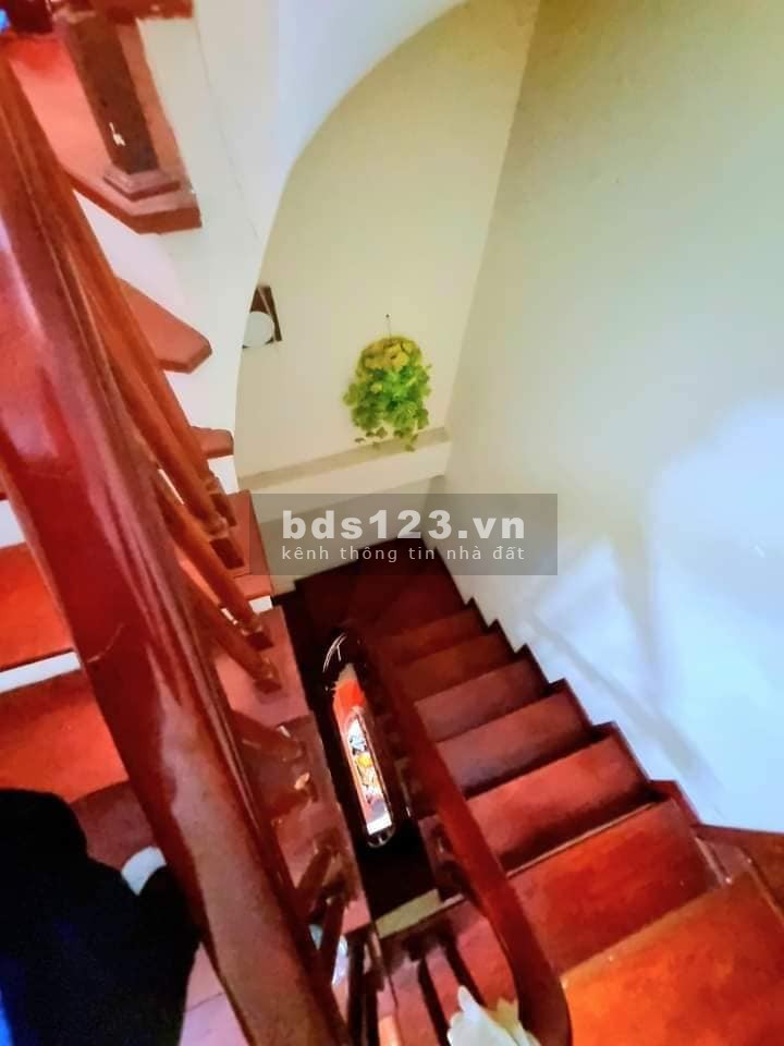 Bán nhà gần phố Trương Định, Hai Bà Trưng 40m, 4 tầng, mt 3.2m, giá 4.1 tỷ