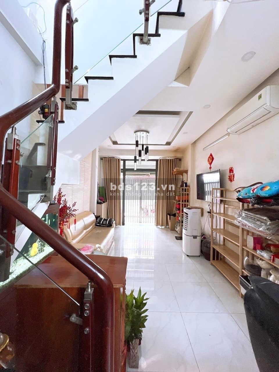 Chính chủ ngộp bank bán gấp nhà siêu phẩm Bình Thạnh-XVNT P26 4tỉ3-52.5m2