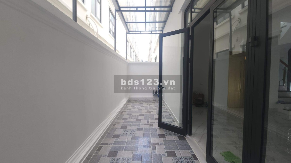 Chính chủ bán gấp biệt thự nhà phố hoàn thiện 126m2 chỉ 19 tỷ BTP