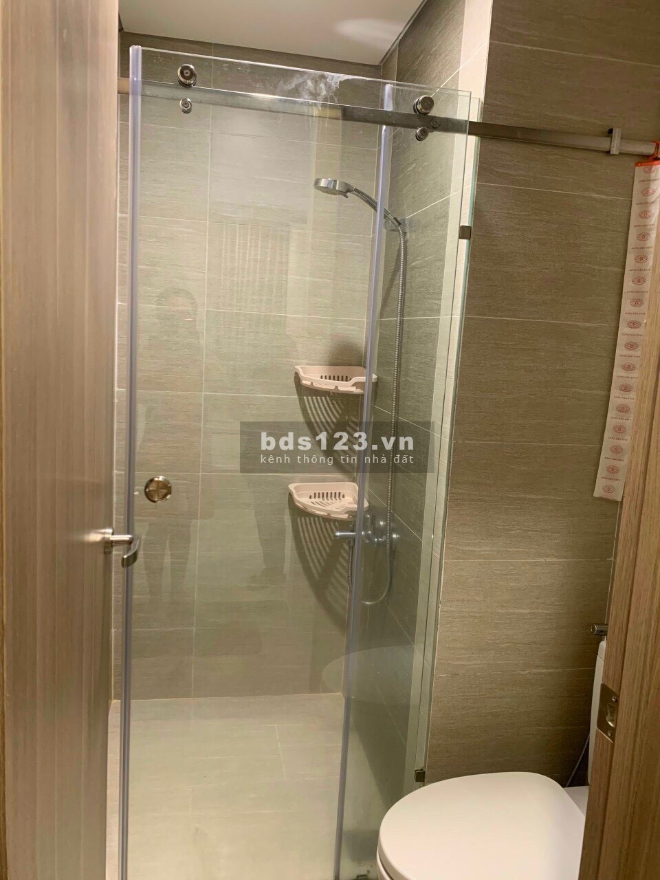 Cần gấp bán căn hộ 2PN full nội thất 2,1 tỷ bao hết